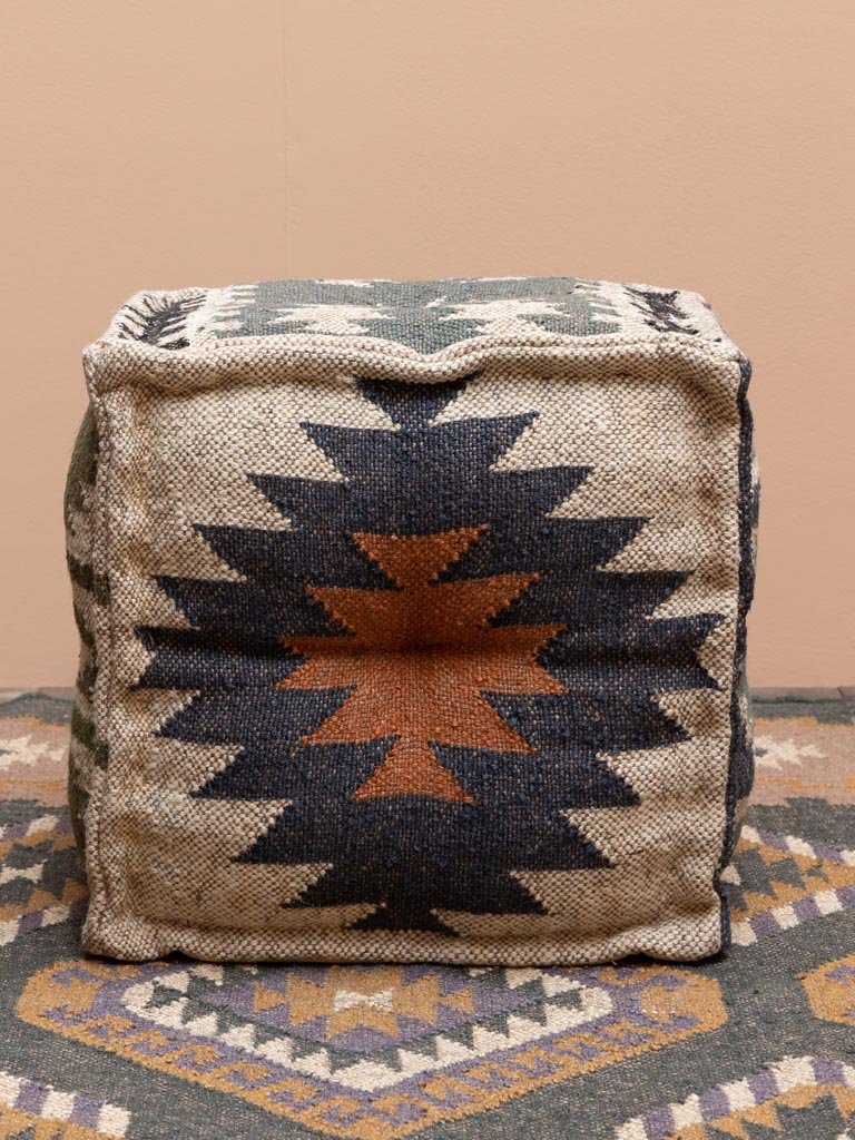 Puff Kilim Summer - #pino_y_jacaranda#