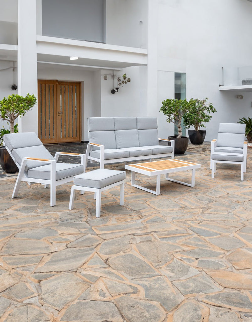 Set de Sofá Reclinable y Mesa de Exterior Caramiñal - #pino_y_jacaranda#